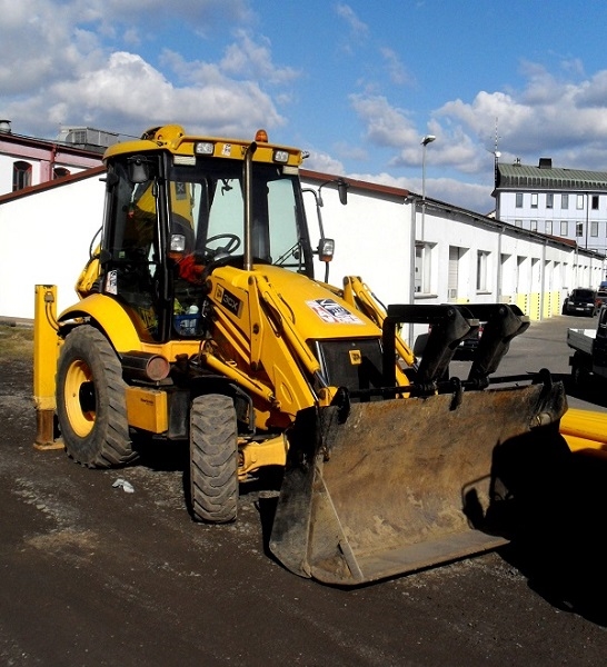 <BAGR/RYPADLO-NAKLADAČ JCB 3CX (II)>